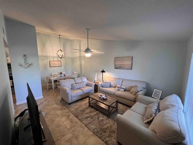 2 of 15 - 6272 Chasewood Dr E, Jupiter, FL