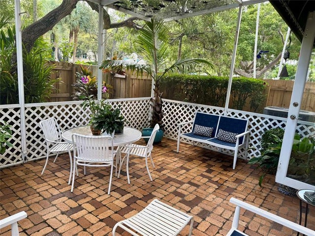 3 of 17 - 101 Ne 14th Ave 101, Fort Lauderdale, FL