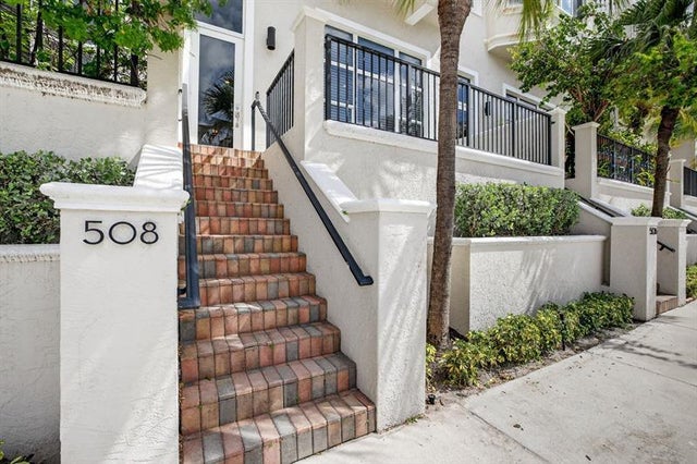 4 of 88 - 508 N Birch Rd 508, Fort Lauderdale, FL