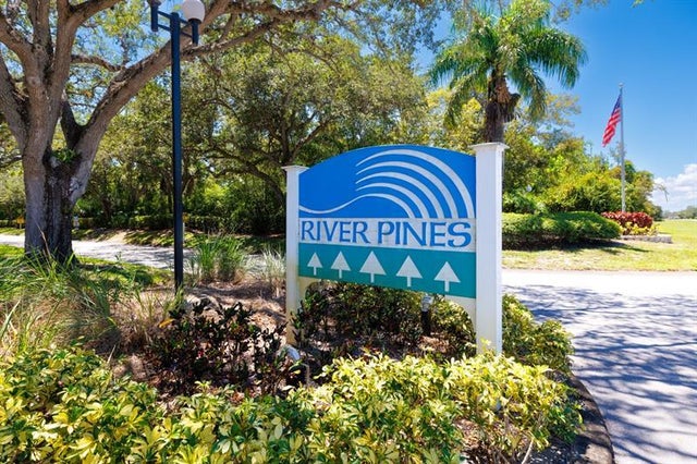 1 of 32 - 6197 Se Riverboat Dr, Stuart, FL