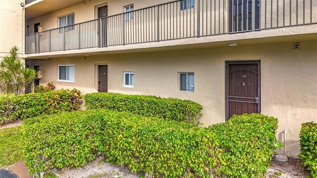 4 of 42 - 7750 Nw 50th St 106, Lauderhill, FL