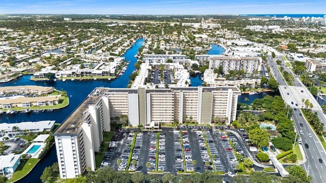 3 of 21 - 801 S Federal 320, Pompano Beach, FL