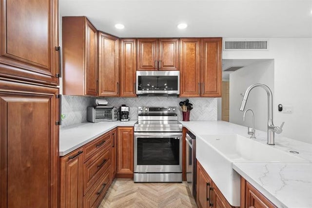 2 of 19 - 156 Seville G, Delray Beach, FL