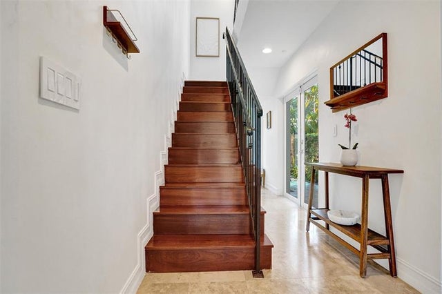 3 of 39 - 1110 Ne 17th Way, Fort Lauderdale, FL