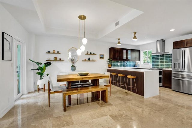 5 of 39 - 1110 Ne 17th Way, Fort Lauderdale, FL