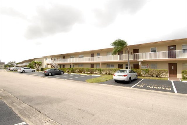 2 of 21 - 7855 Nw 5th Ct 104, Margate, FL