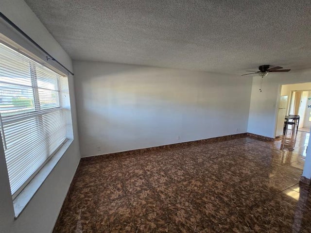 4 of 21 - 7855 Nw 5th Ct 104, Margate, FL