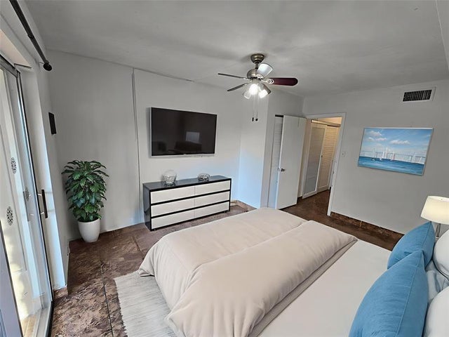 5 of 21 - 7855 Nw 5th Ct 104, Margate, FL