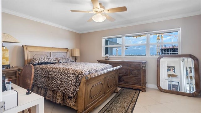 4 of 39 - 1169 Hillsboro Mile 717, Hillsboro Beach, FL