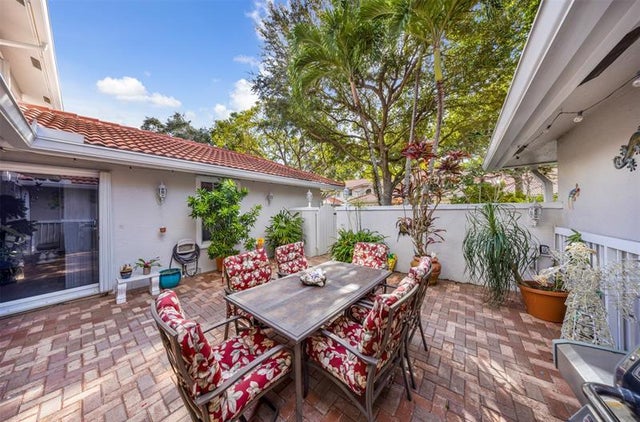 2 of 21 - 4115 Carriage Dr P2, Pompano Beach, FL
