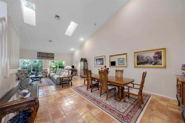 3 of 21 - 4115 Carriage Dr P2, Pompano Beach, FL