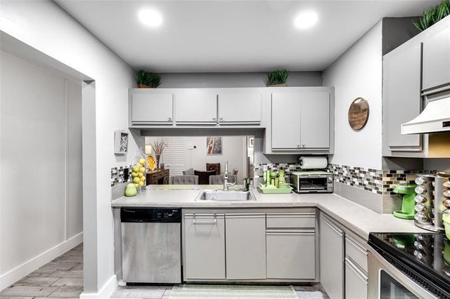 2 of 30 - 3640 Nw 95th Ter 1k, Sunrise, FL