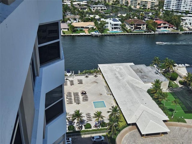 5 of 18 - 1985 S Ocean Dr 20d, Hallandale, FL