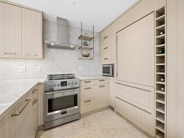 3 of 34 - 1200 Holiday Dr 208, Fort Lauderdale, FL