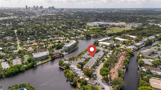 2 of 38 - 657 Cypress Ln 26a, Fort Lauderdale, FL