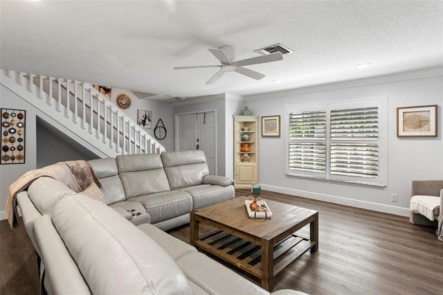 5 of 24 - 3725 Nw 122nd Ter 3725, Sunrise, FL