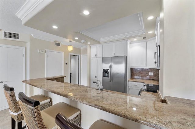 5 of 24 - 133 N Pompano Beach Blvd Ph-6, Pompano Beach, FL