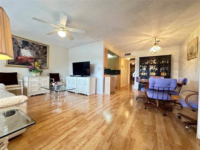 2 of 91 - 126 Grantham B 126, Deerfield Beach, FL