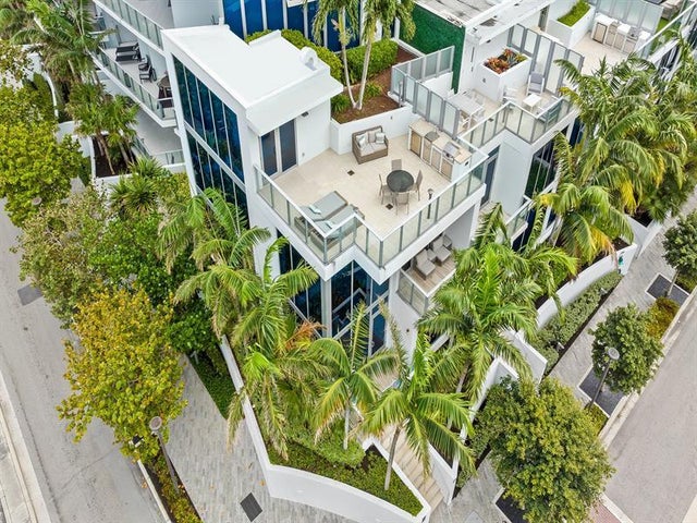 2 of 48 - 701 N Fort Lauderdale Beach Boulevard Th1, Fort Lauderdale, FL