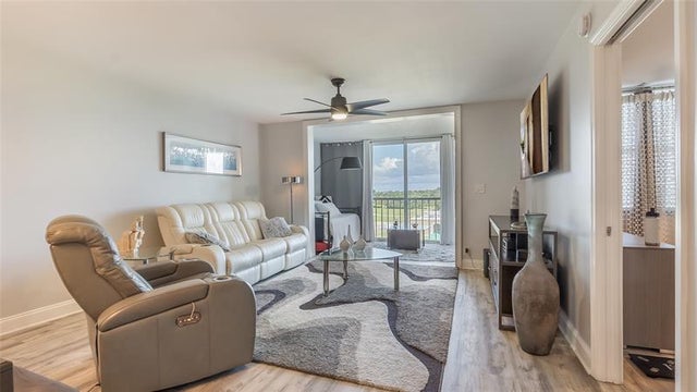 5 of 34 - 4550 Nw 18th Ave 604, Deerfield Beach, FL