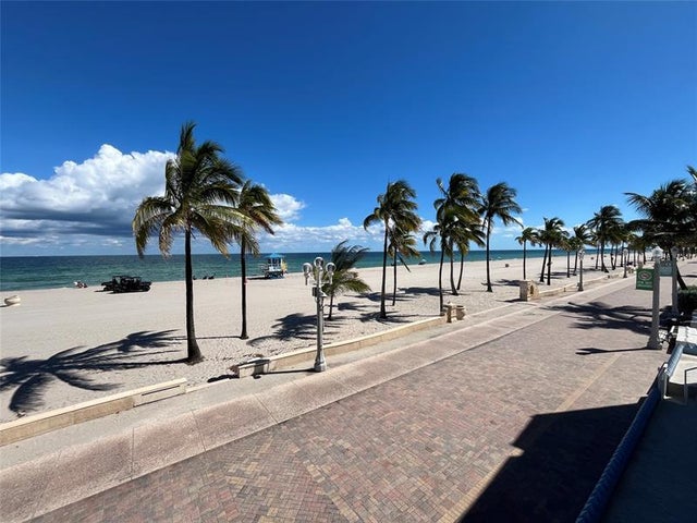 1 of 38 - 310 S Broadwalk 3b, Hollywood, FL
