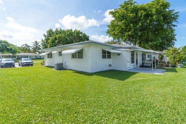 3 of 50 - 8611 Nw 11th St B-161, Fort Lauderdale, FL