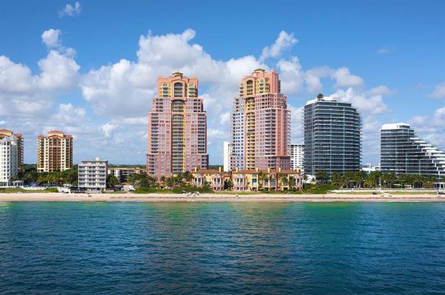 2 of 40 - 2110 N Ocean Blvd 9d, Fort Lauderdale, FL