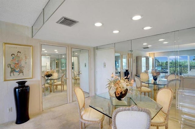 5 of 15 - 2600 N Flagler Drive 512, West Palm Beach, FL