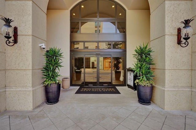 4 of 40 - 701 S Olive Avenue 1214, West Palm Beach, FL