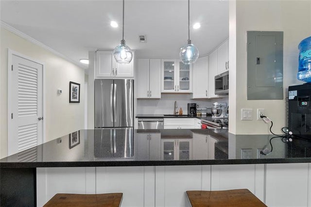 5 of 51 - 6205 Bay Club Dr 3, Fort Lauderdale, FL