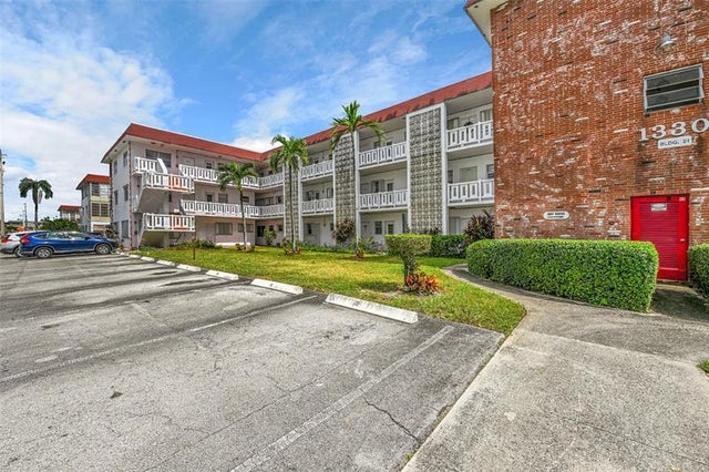 1 of 15 - 1330 Nw 43rd Ave 104, Lauderhill, FL
