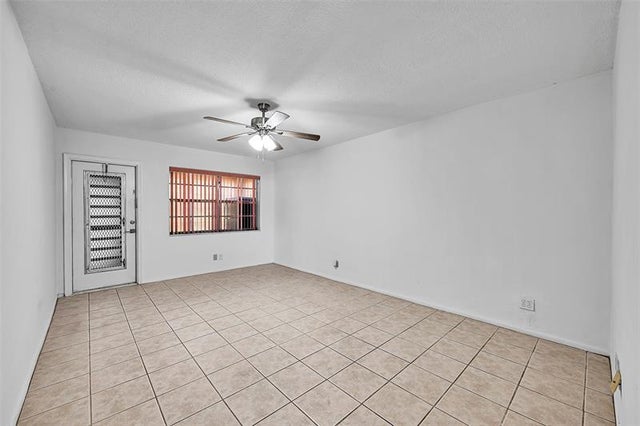 5 of 15 - 1330 Nw 43rd Ave 104, Lauderhill, FL