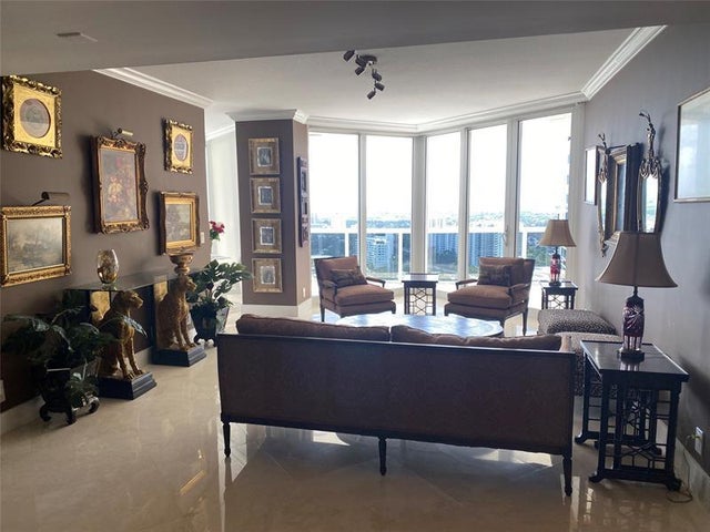 4 of 34 - 3200 N Ocean Blvd 2506, Fort Lauderdale, FL