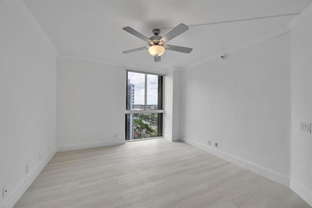 5 of 21 - 3640 Yacht Club Dr 1501, Aventura, FL