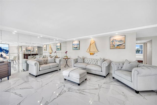 4 of 68 - 2800 E Sunrise Blvd 5b, Fort Lauderdale, FL