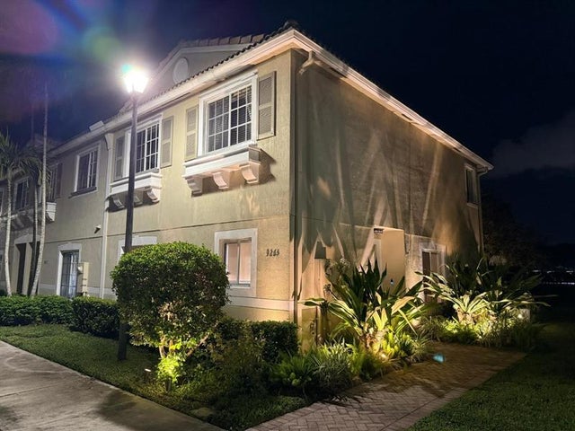 3 of 38 - 9265 Chambers St 9265, Tamarac, FL