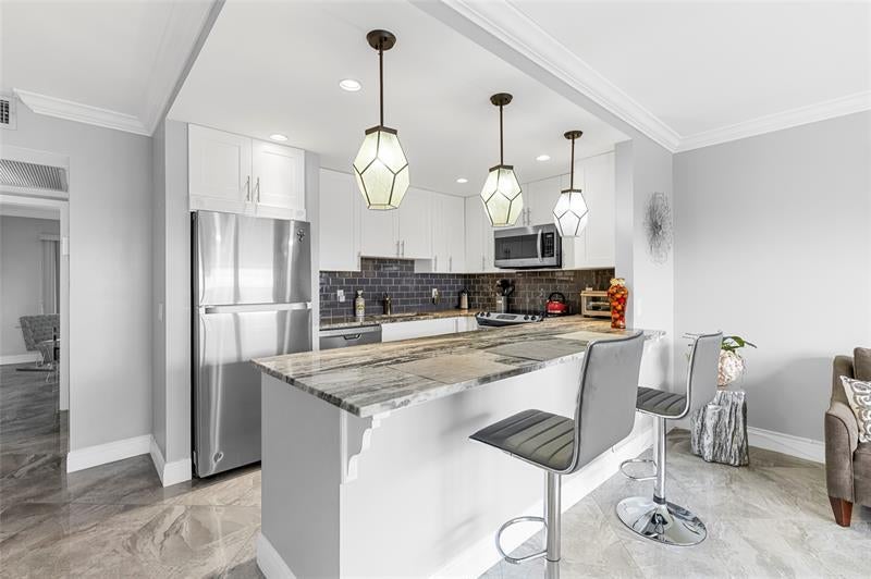 487 Grantham F 487, Deerfield Beach