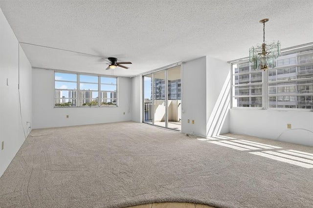 3 of 34 - 2750 Ne 183rd St 911, Aventura, FL