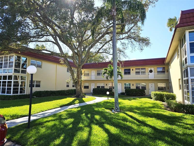 17 Vista Palm Ln 202, Vero Beach