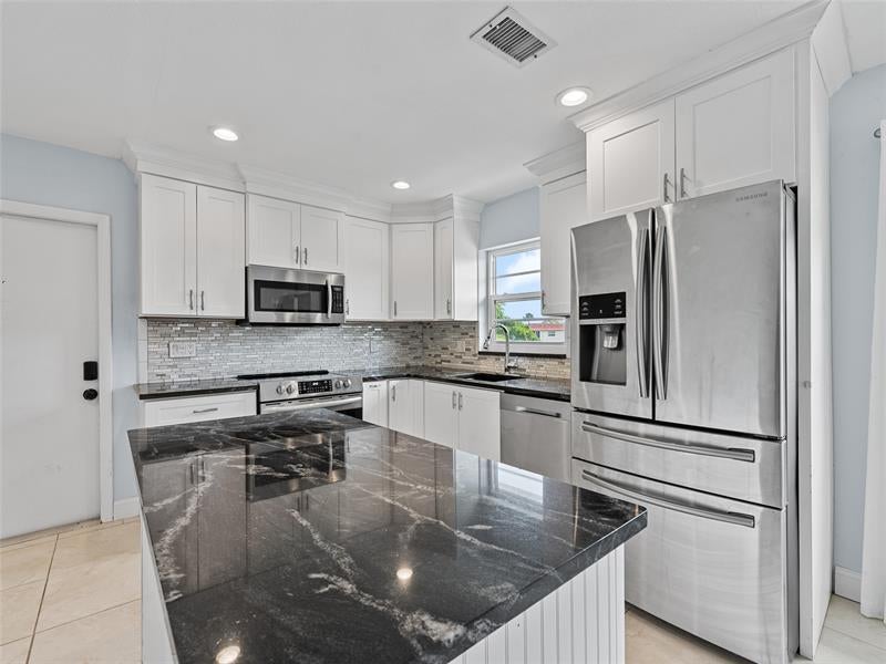 5 Vista Palm Ln 207, Vero Beach