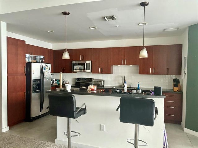 5 of 29 - 300 S Australian Ave 906, West Palm Beach, FL