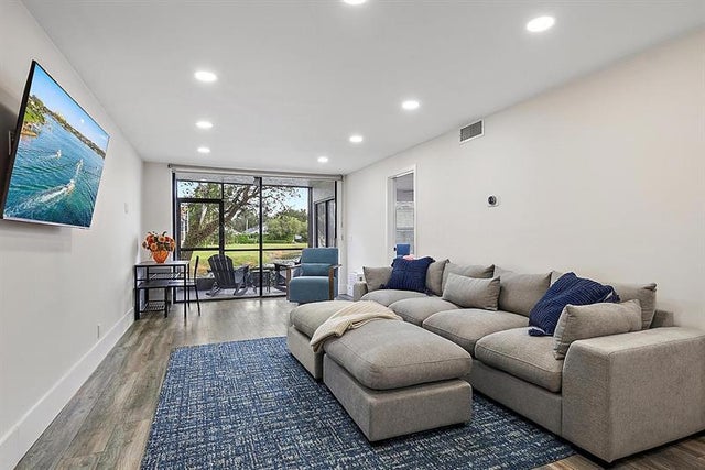 4 of 28 - 6928 Briarlake 102, Palm Beach Gardens, FL