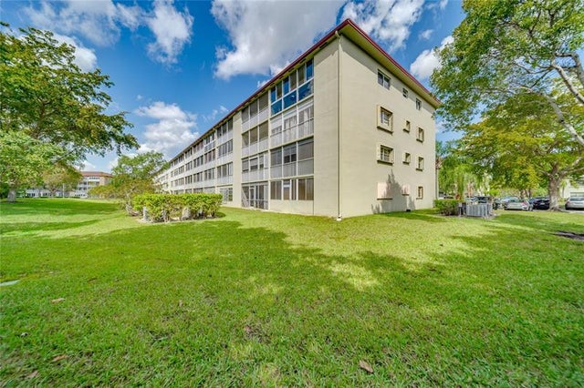 5 of 55 - 13250 Sw 7th Ct 303-l, Pembroke Pines, FL