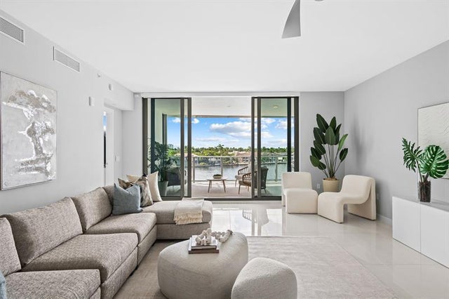 3 of 50 - 435 Bayshore Dr 302, Fort Lauderdale, FL