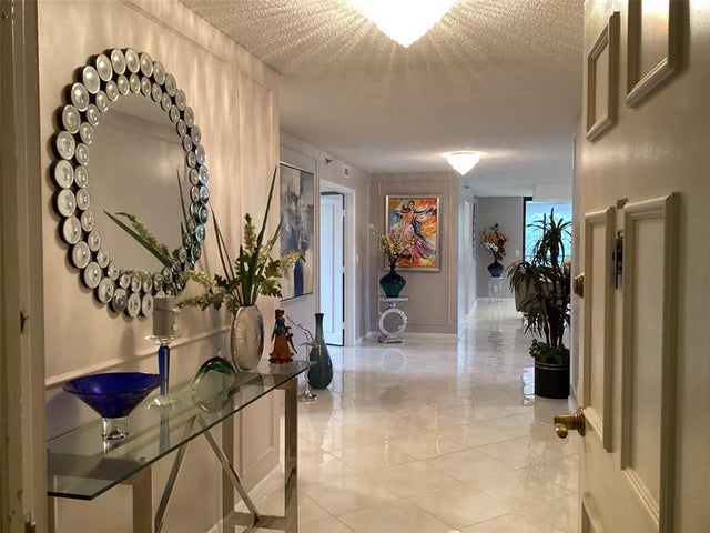 2 of 41 - 7567 Imperial Dr 201, Boca Raton, FL