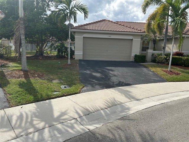 1 of 11 - 1949 Cygnus Ct 1949, Weston, FL