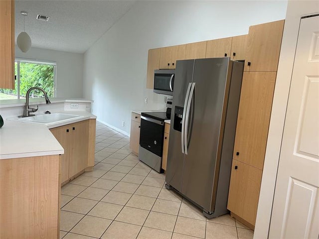 4 of 11 - 1949 Cygnus Ct 1949, Weston, FL