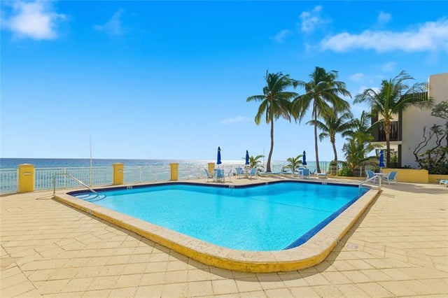 4 of 47 - 3475 S Ocean Boulevard 4010, Palm Beach, FL