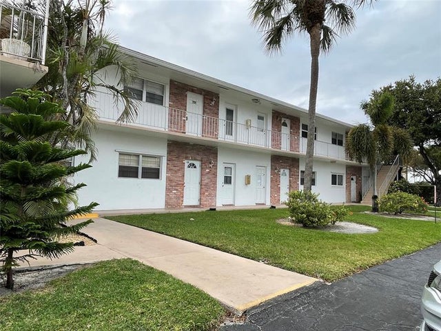 3 of 35 - 2851 E Golf Blvd 206, Pompano Beach, FL
