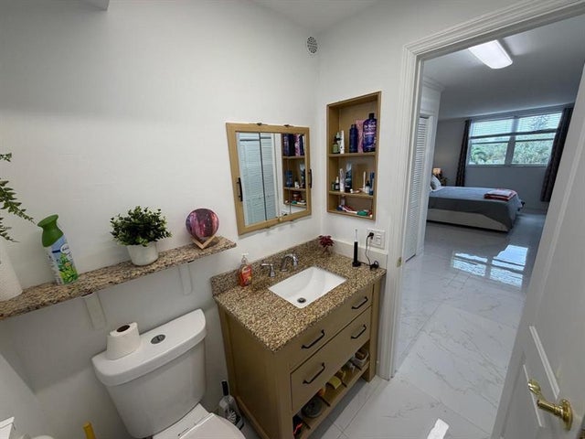 2901 Nw 46th Ave 305, Lauderdale Lakes